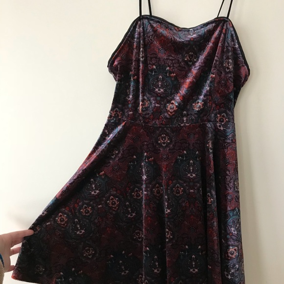 Urban Outfitters boho velvet babydoll dress - Picture 8 of 8